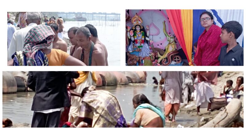 ময়মনসিংহের শম্ভুগঞ্জ ব্রক্ষপুত্র নদে আজ অনুষ্ঠিত হলো মহা অষ্টমী স্নান।